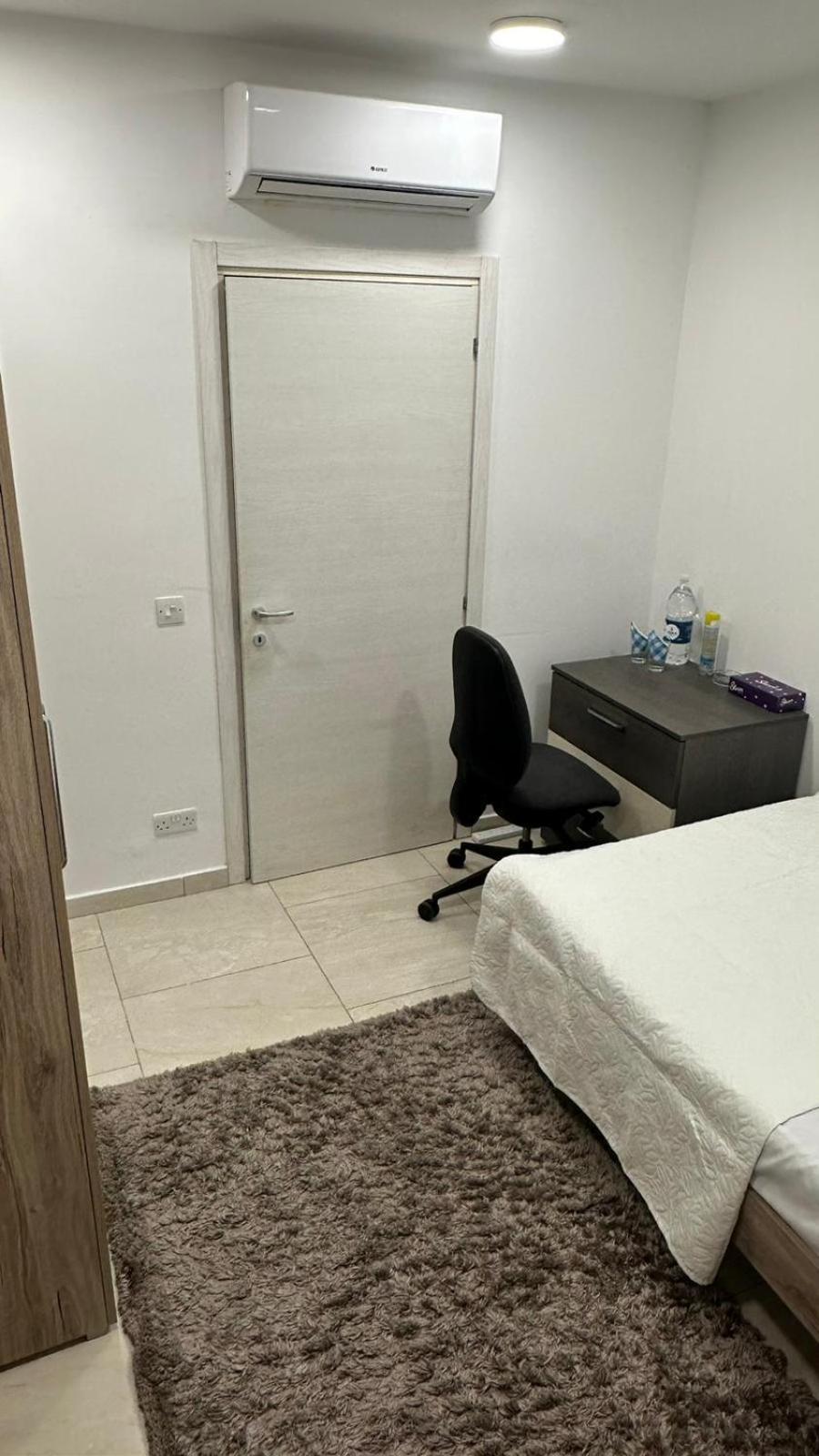 Your Elegant Home Away From Home Shared Apartment Only With Host Żebbuġ Zewnętrze zdjęcie